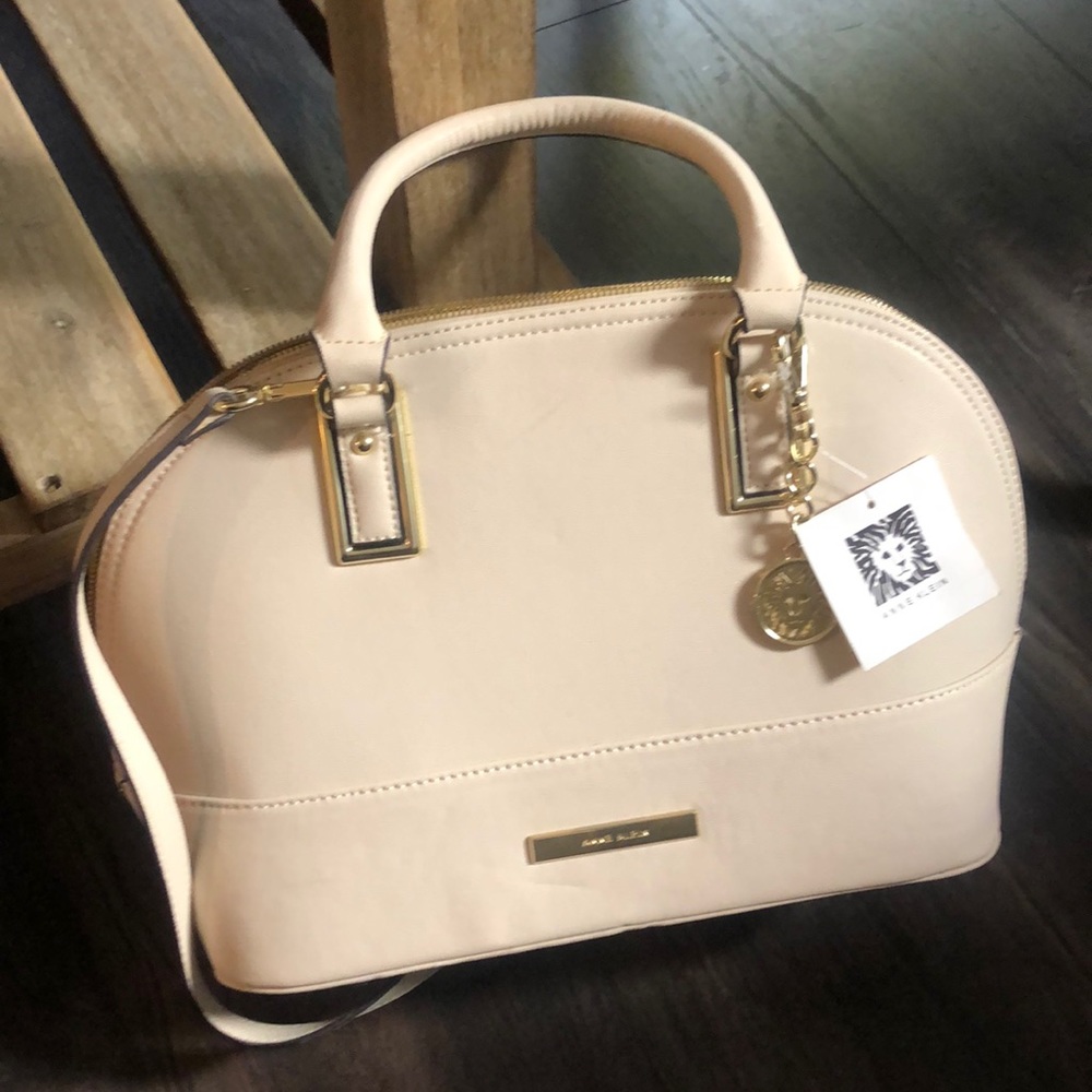 New w/tags, Anne Klein, satchel purse.